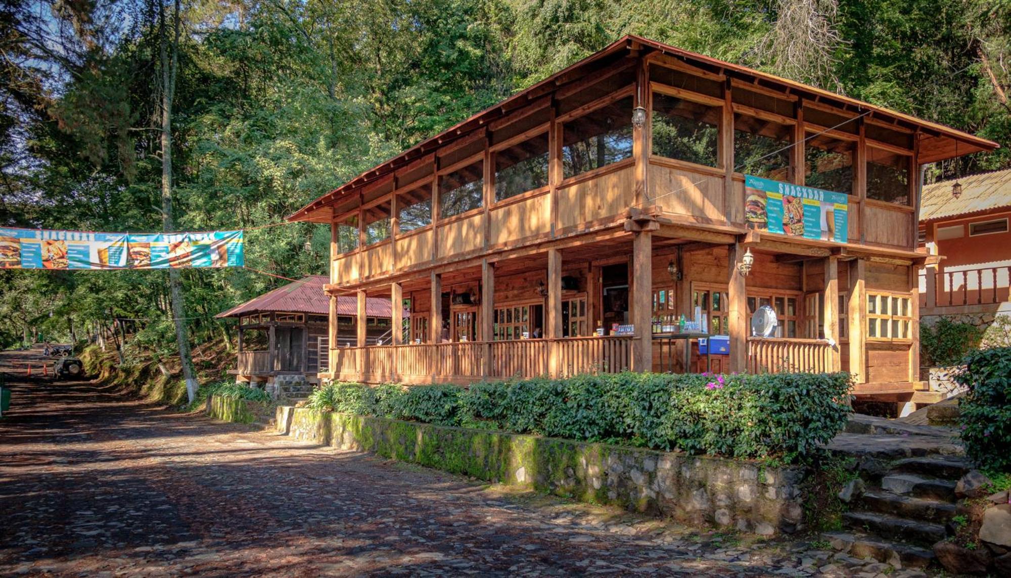 Zirahuen Forest And Resort Exterior photo