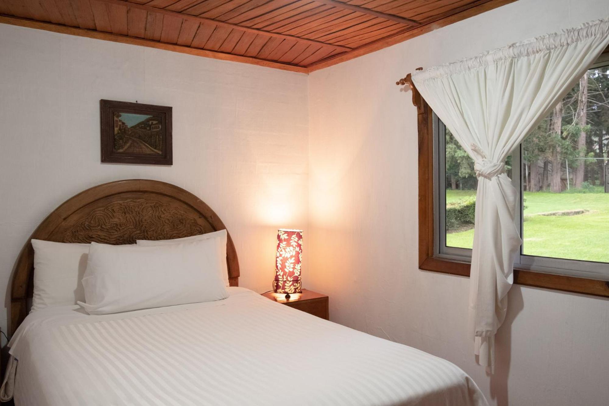 Zirahuen Forest And Resort Exterior photo
